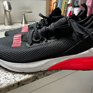 Puma Women’s Black and Red Athletic Sneakers